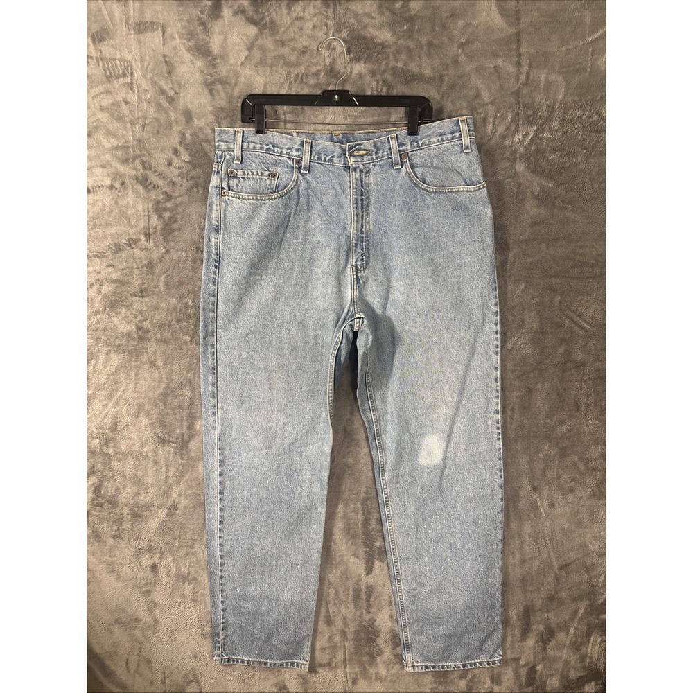 Levis 550 Relaxed Fit Light Wash Blue Denim Jeans Mens 38x32 Vintage Style